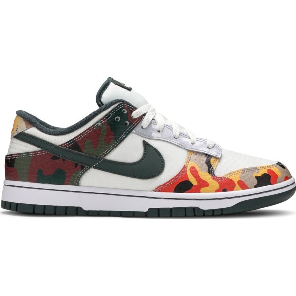 Dunk Low SE 'Sail Multi-Camo'